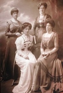 The Felton SistersWinnie, Viola, Malvina and Evelyn